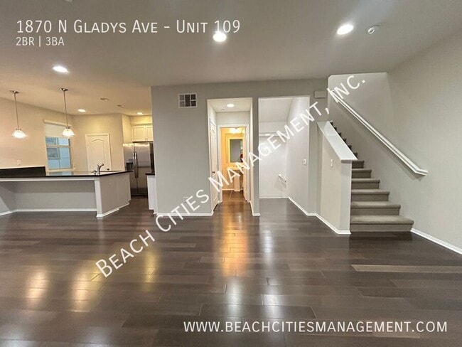 Photo - 1870 N Gladys Ave Unit 109