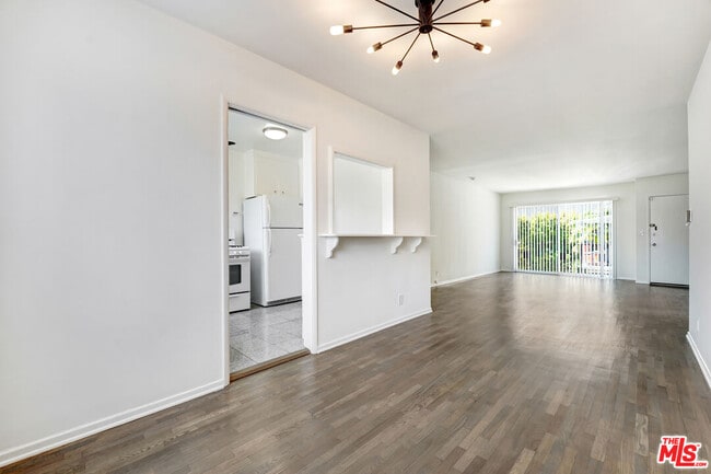Photo - 1433 Hayworth Ave Condo Unit 5