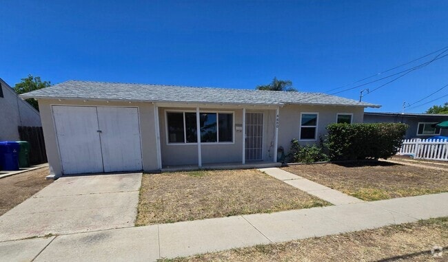 Building Photo - Clairemont  3br, 1 ba. Detached Home.