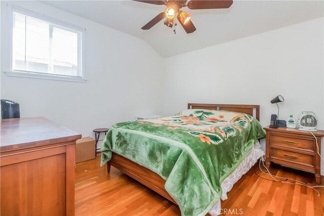 Photo - 15011 Hartland St