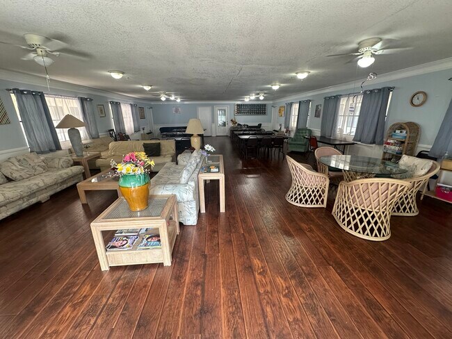 Photo - Bellflower Senior Apartments