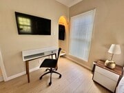 Photo - 10443 Califa St