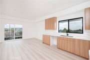 Photo - 1571 Ricardo St Townhome