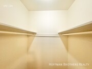 Photo - 5419 Harold Way Unit 9