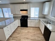 Photo - 7773 Philbin Ave