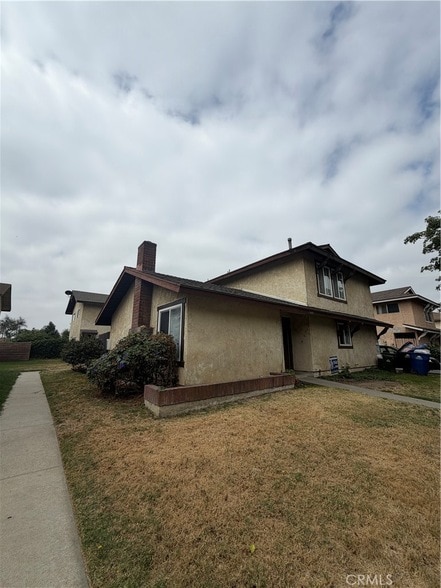 Photo - 1602 E Fairfield Ct Unit 4