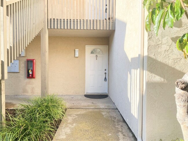 Photo - Spacious Condo in La Jolla Village! Unit B