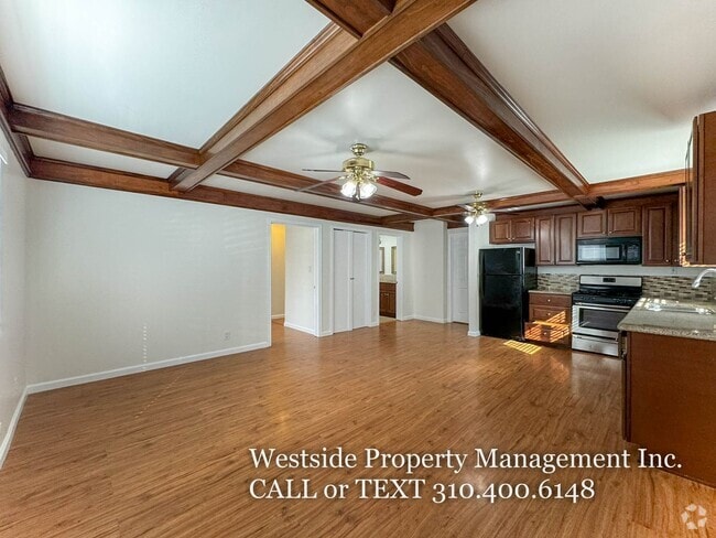 Building Photo - 6146 Aldama St Unit 6148 Rental