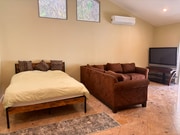 Photo - 2430 Bessemer St