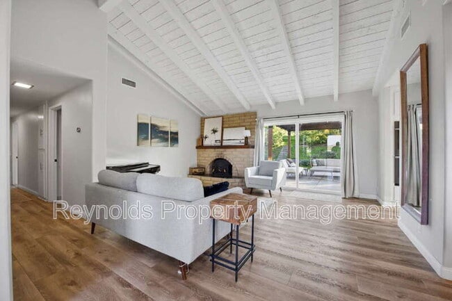 Photo - 1953 Granite Hills Dr