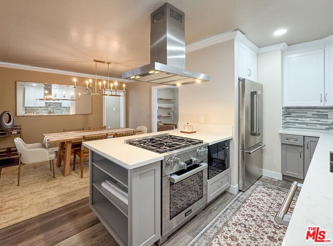 Photo - 153 S Linden Dr Unit 1