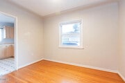 Photo - 114 N Berkeley Ave Townhome