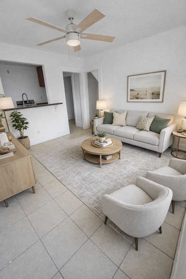 Building Photo - 1056 Orange Ave Unit 1056 Orange Ave.