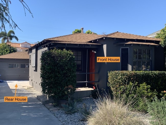 Building Photo - 4317 Westlawn Ave Unit rear