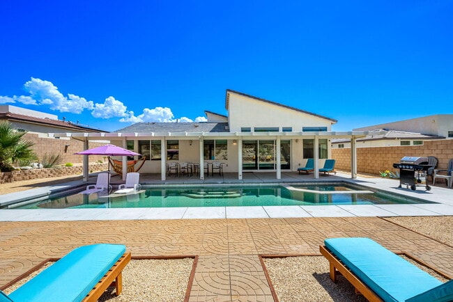 Building Photo - 12613 Sylvanus Dr Rental