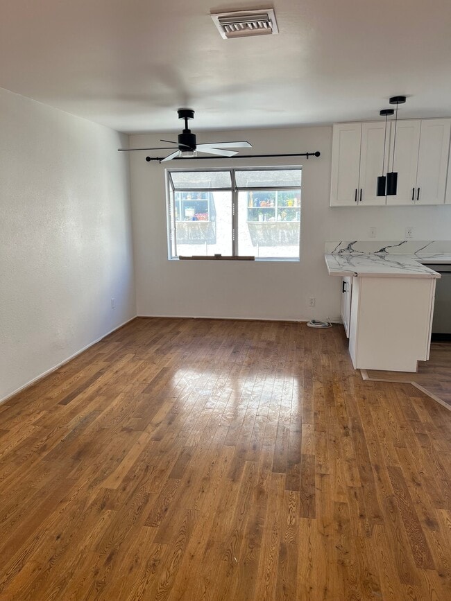 Photo - 1101 Laveta Terrace Unit 16