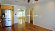 Photo - 2953 Silva St