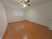 Photo - 3365 Keystone Av Unit 1