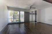 Studio, 1BA - 450 SF - The Parsons Apartments