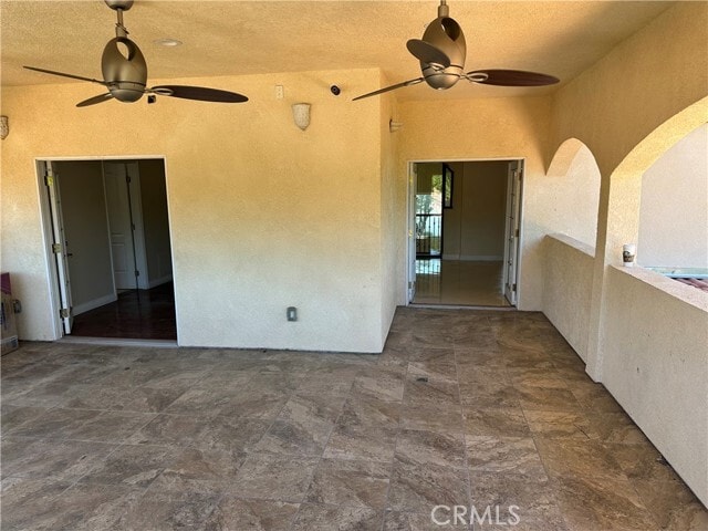 Photo - 719 E Harvard Rd