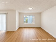 Photo - 6035 Whitsett Ave Unit 208