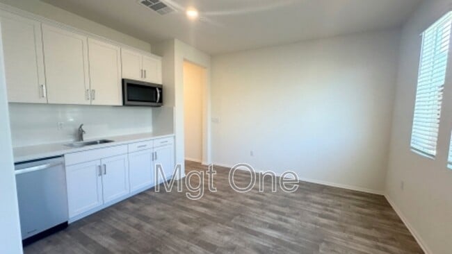 Building Photo - 26314 Gentry Ave