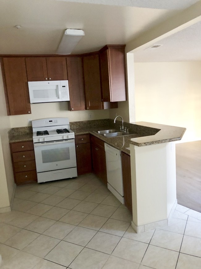 Photo - 7642 Crescent Ave Unit 7