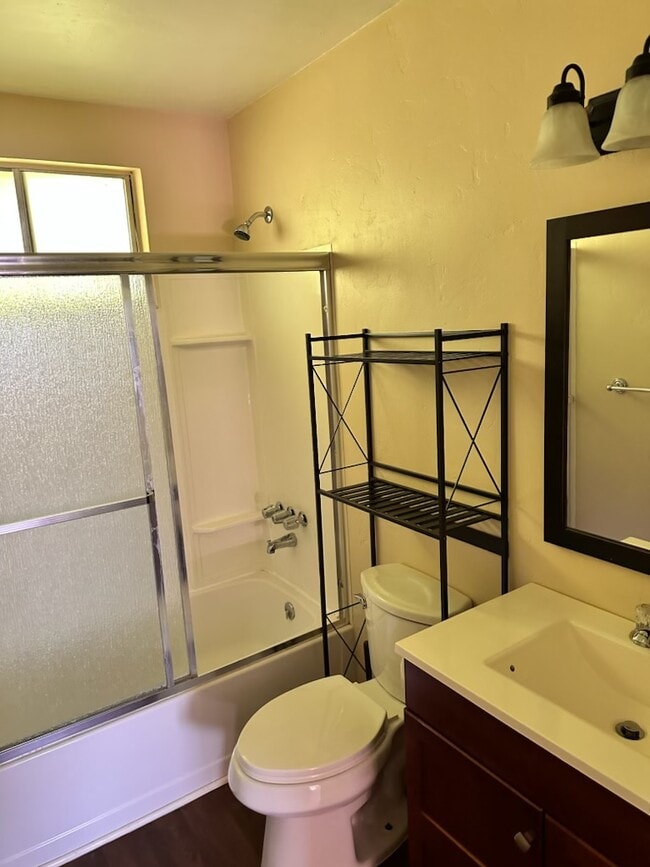 Photo - 141 E Clara St Unit #1