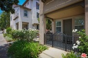 Photo - 720 S San Fernando Blvd House
