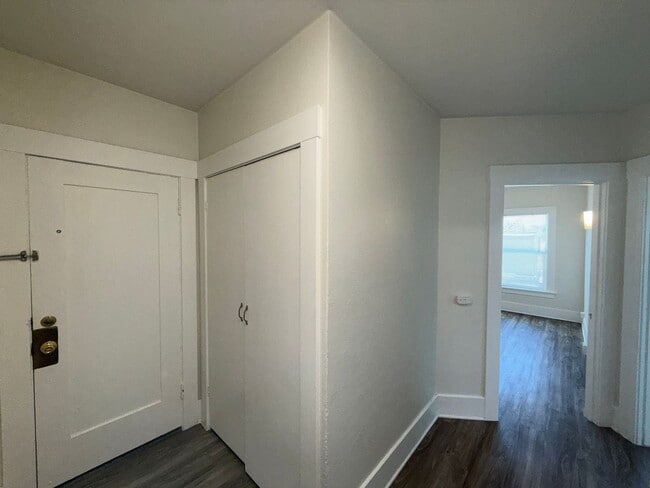 Photo - 916-922 Orange Ave. Unit 920-3