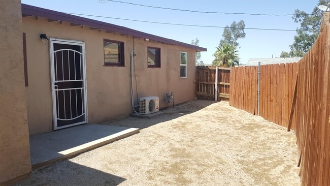 Photo - 72343 Old Dale Rd