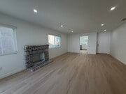 Photo - 4783 Mayflower Way