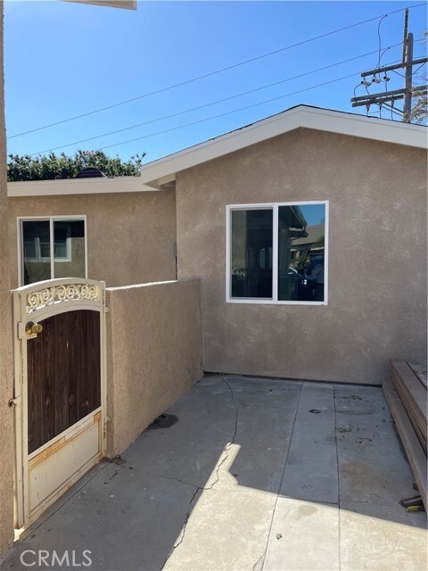 Photo - 869 W 4th St Townhome