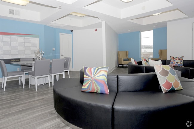 Photo - Tuscany Apartments Student Living