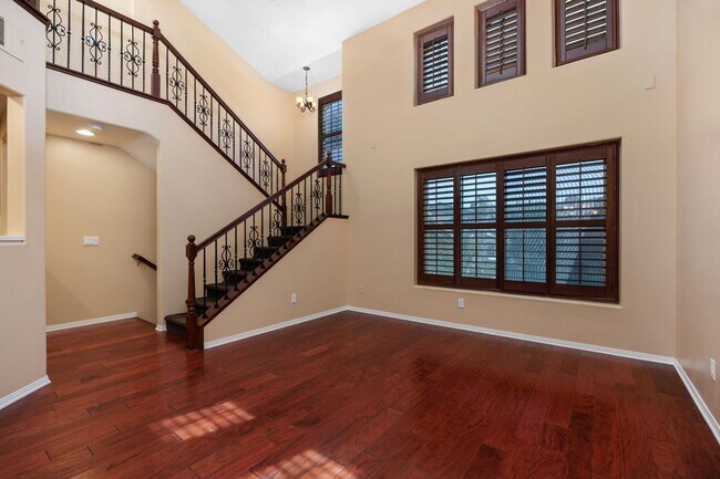 Photo - 10410 Duxbury Ln