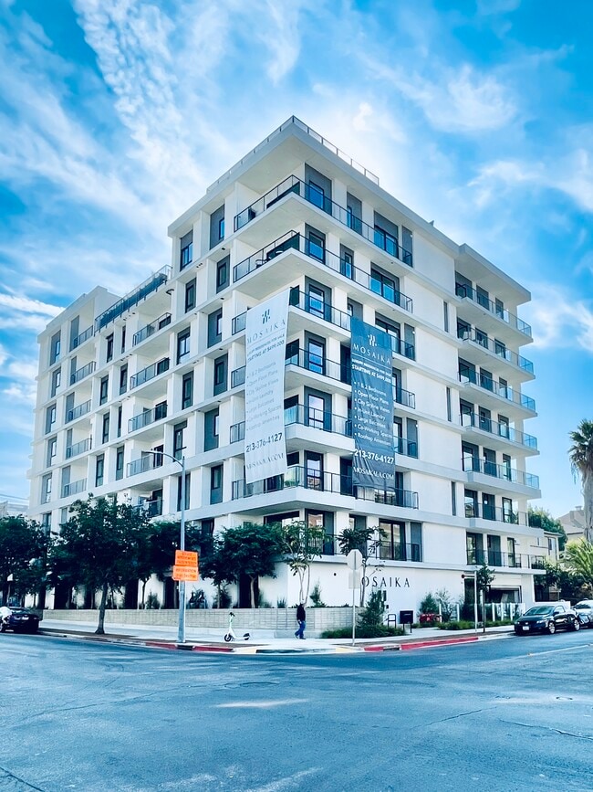 Photo - 904 S New Hampshire Ave Unit 701