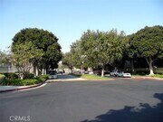 Photo - 1040 W MacArthur Blvd Condo Unit 69