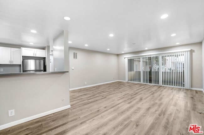 Building Photo - 932 Maltman Ave Unit 4 Rental