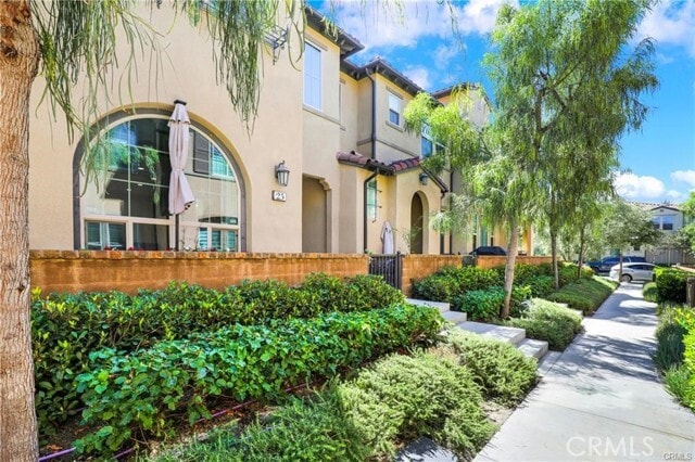 Photo - 25 Savannah Townhome