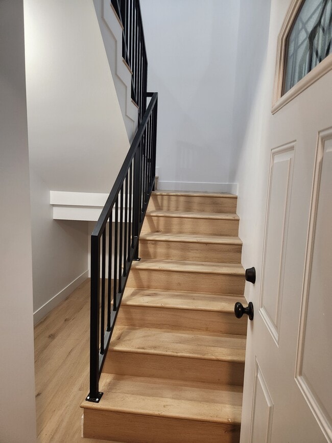 Building Photo - 3449 Michigan Ave Unit Apartment A