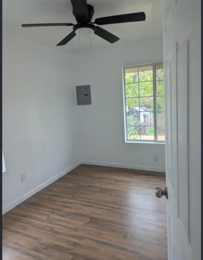 Photo - 4224 N Ventura Ave Unit D