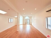 Photo - 1737 Steinhart Ave