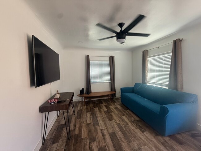 Living Room - 2305 E Spaulding St Unit B