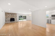 Photo - 41 Oakleaf Ave