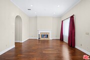 Photo - 108 S El Molino Ave Condo