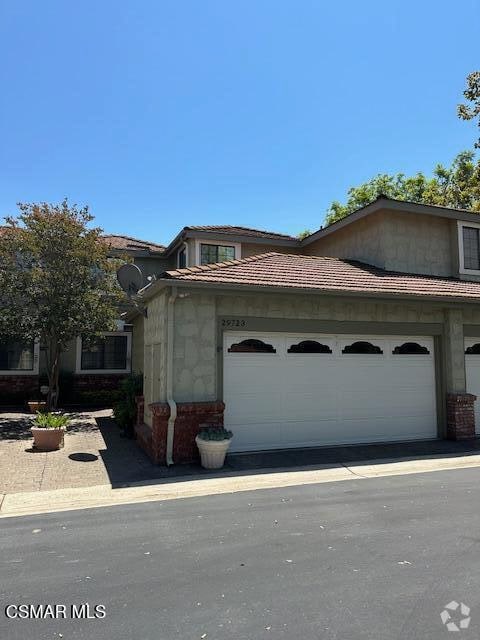 Building Photo - 29723 Strawberry Hill Dr Rental