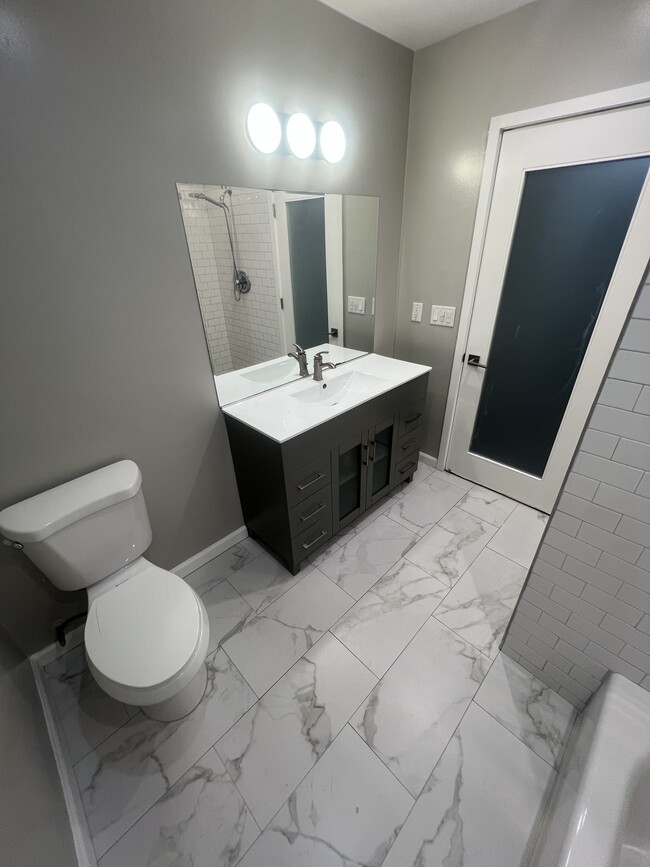 Photo - 120 S Belmont St