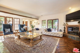 Photo - 10365 Holman Ave