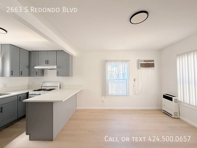Photo - 2663 Redondo Blvd