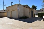 Photo - 220 W 3rd St